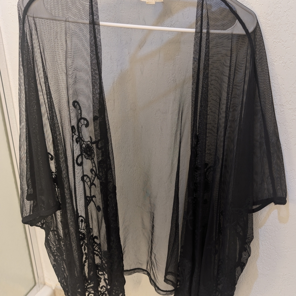 La Hearts Black Sheer Mesh Kimono